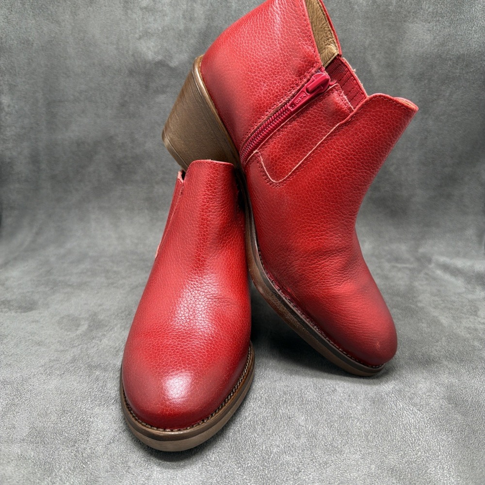 Miz Mooz Leather Heeled Ankle Daveena Boot Red Size 36